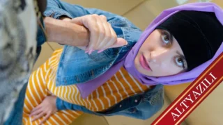 Üvey ablam ve arkadaşıyla grup seks keyfi